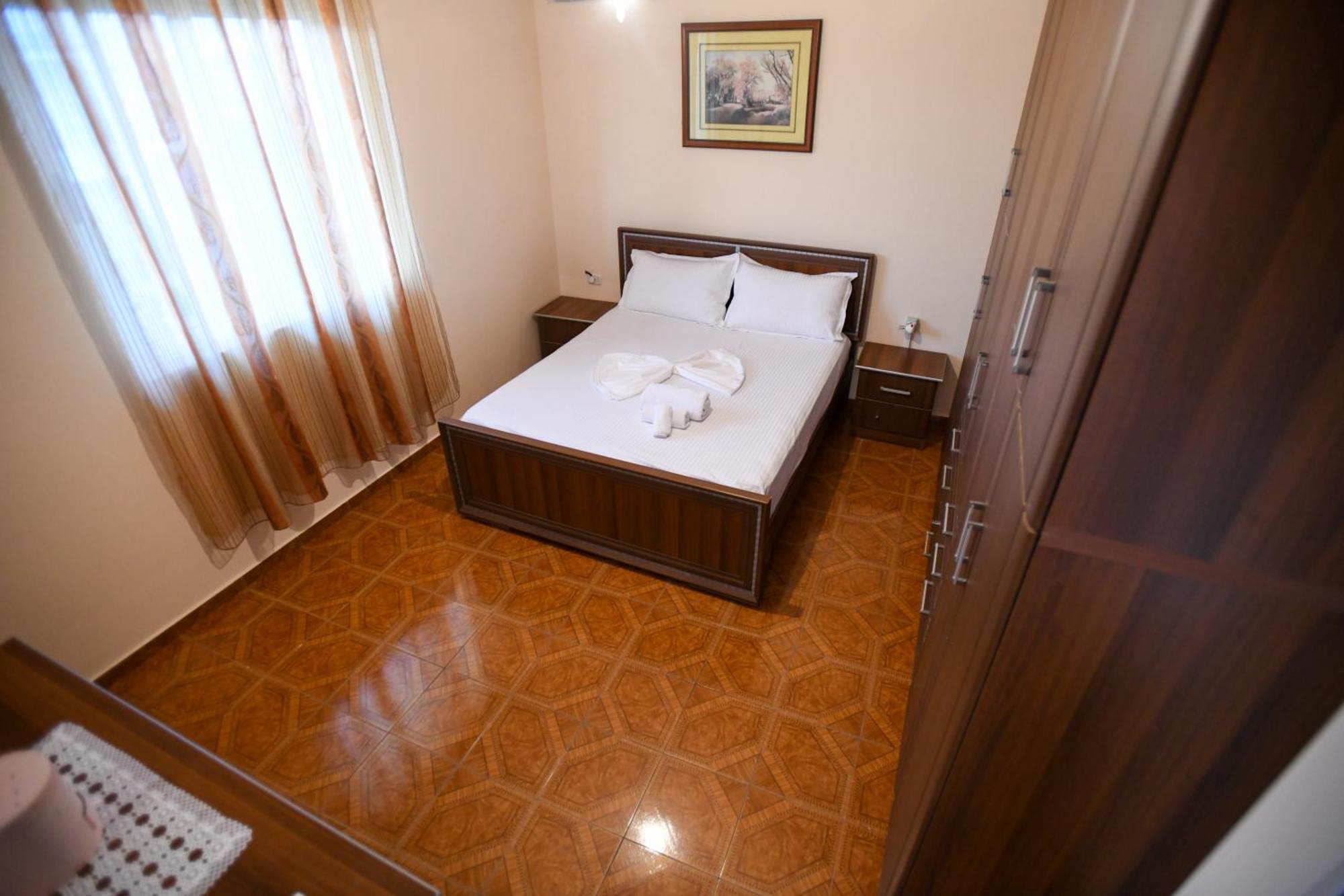 Apartment Darlin Berat Extérieur photo