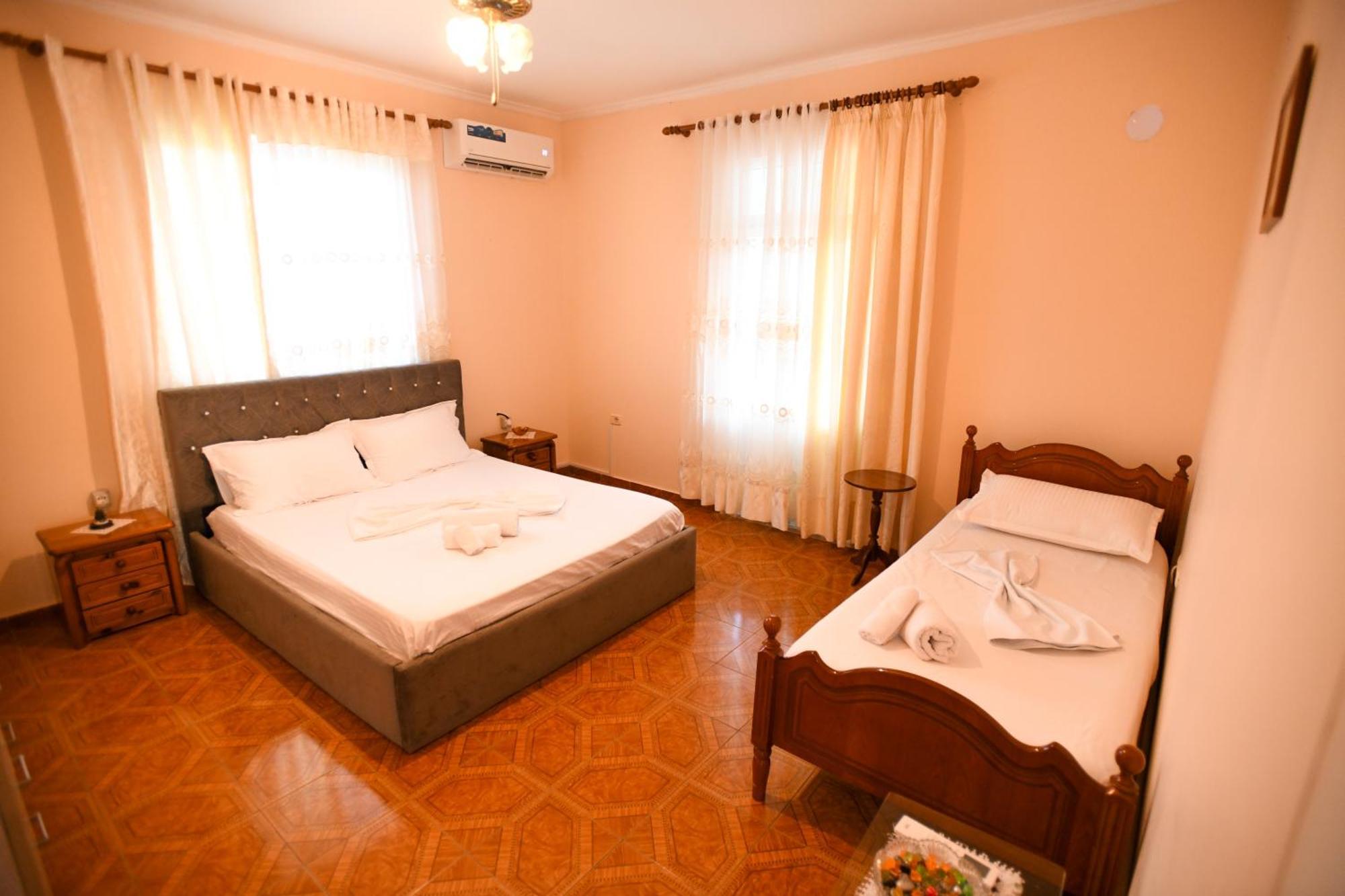 Apartment Darlin Berat Extérieur photo