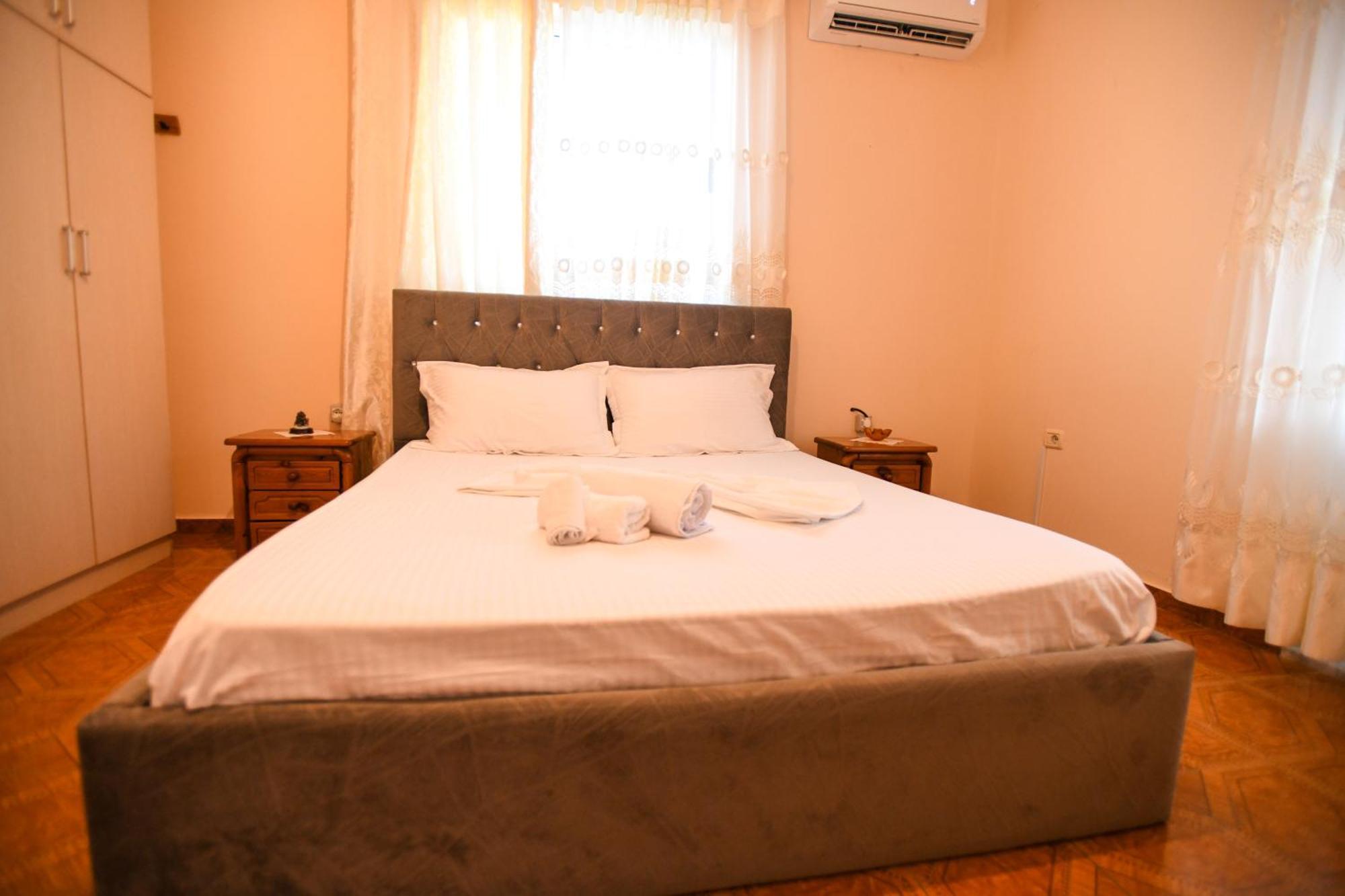 Apartment Darlin Berat Extérieur photo
